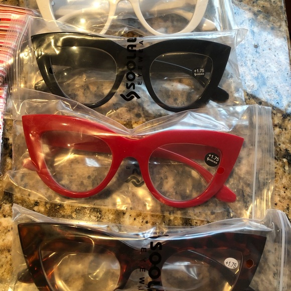 Funky reading glasses - Picture 3 of 5